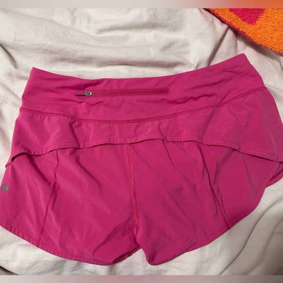 Lululemon sonic pink speed up shorts - Picture 4 of 5
